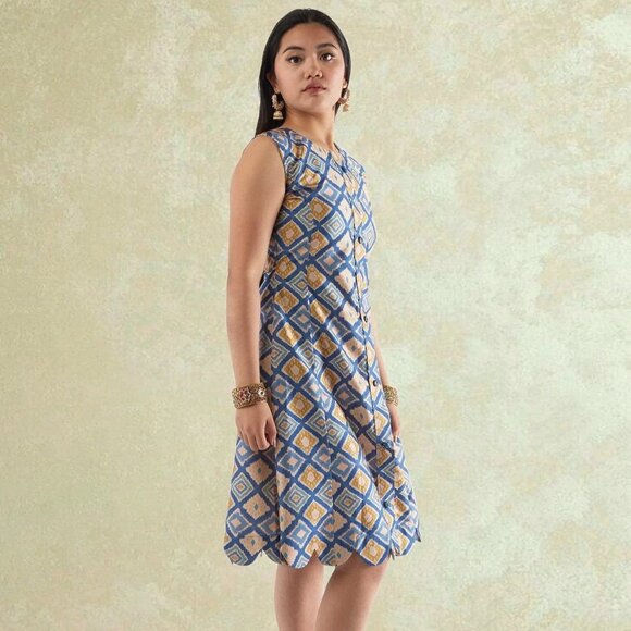 Cream and Blue Raw Silk Knee-Length Dress | Muvvas Boutique - Picture 3 of 5